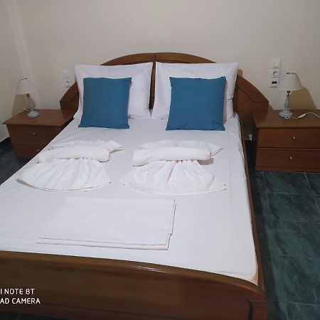 Odisseas Apartment Каламаки Экстерьер фото